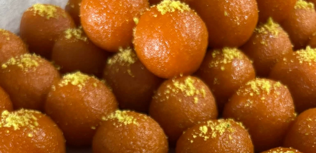 Motichoor Ladoo